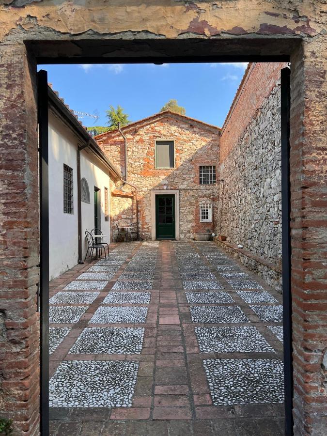 Borgo Al Canto Degli Alberi ルッカ エクステリア 写真